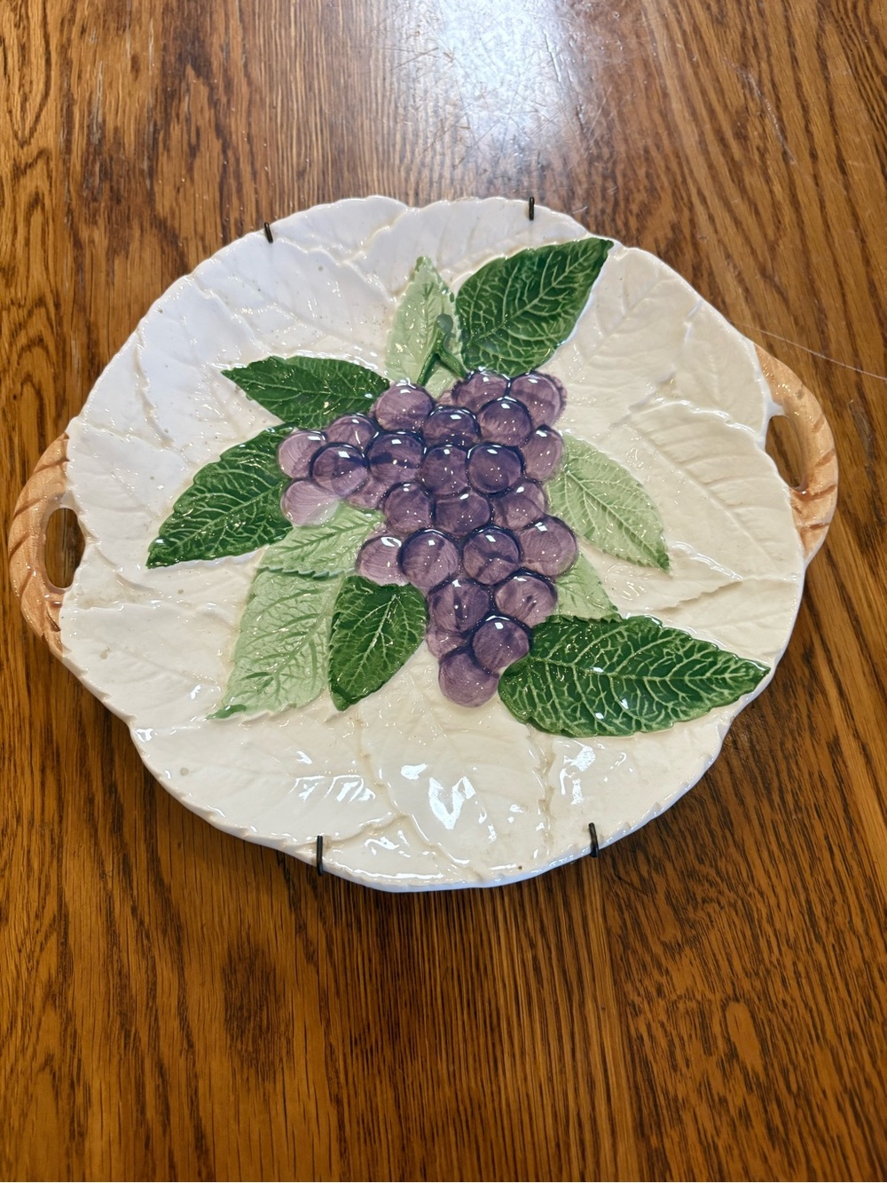Vintage Home Interior Grape Plate